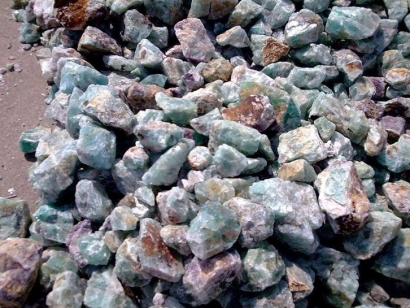 鐵礦石進(jìn)口報關(guān)流程 一般貿(mào)易進(jìn)口鐵礦石清關(guān)費(fèi)用